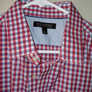 BANANA REPUBLIC BUTTON DOWN